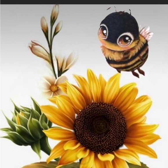 Meet your Posher, Sonia - Picture 2 of 9